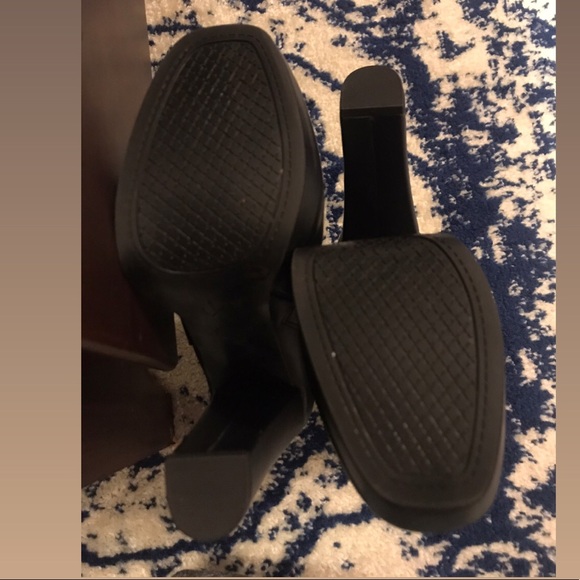 Jessica Simpson Tall Heeled Leather Black Boots Size 7.5 - Picture 6 of 12